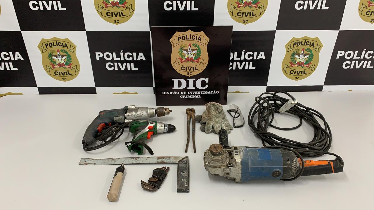 Polícia Civil prende ladrões que furtaram R$ 100 mil do caixa eletrônico da prefeitura de Venceslau