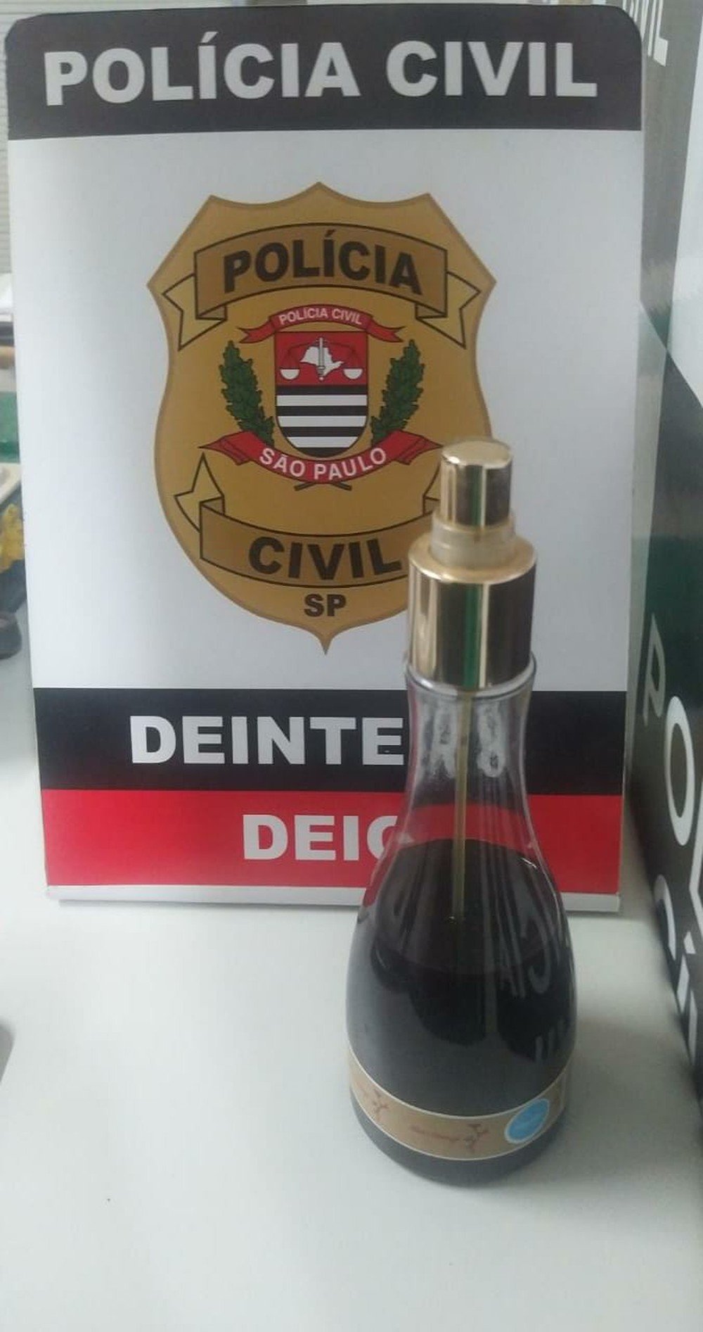 Em Epitácio, enfermeiro é preso suspeito de produzir e manipular canabidiol de forma clandestina em residência