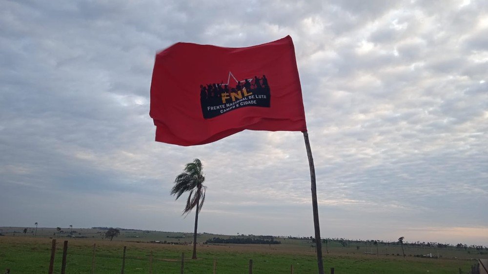 Frente Nacional de Luta Campo e Cidade ocupa fazenda em Marabá Paulista