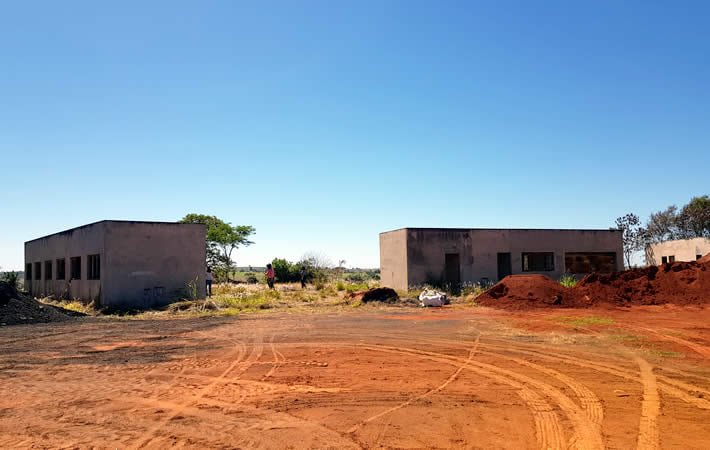 Prefeitura anuncia verba do governo estadual para retomada das obras do novo terminal rodoviário Prefeitura anuncia verba do governo estadual para retomada das obras do novo terminal rodoviário