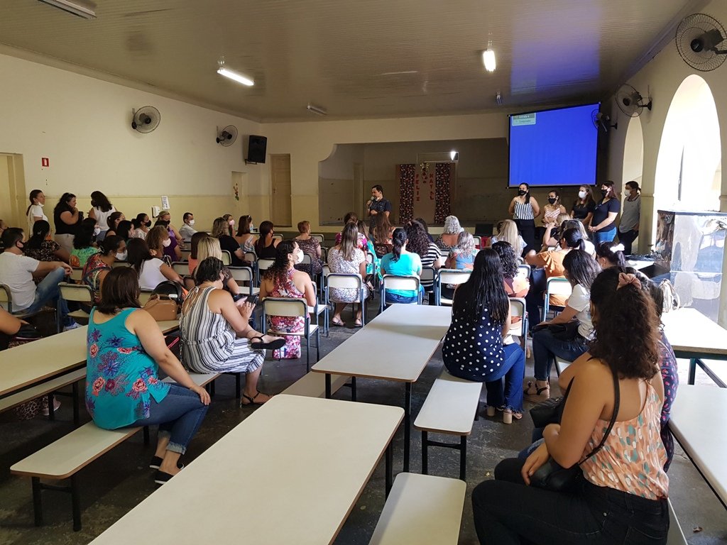 Escola Escola