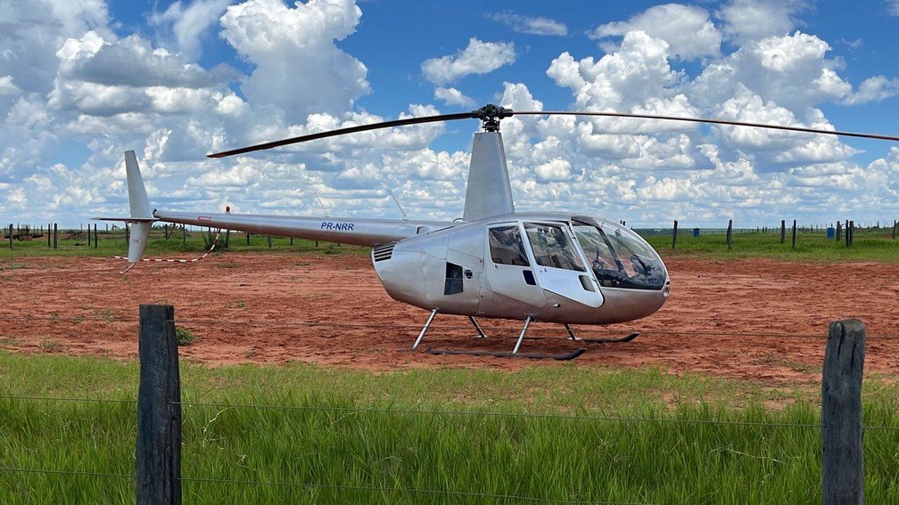 Justiça Federal decreta prisão preventiva de homens flagrados com helicóptero com quase 250kg de cocaína