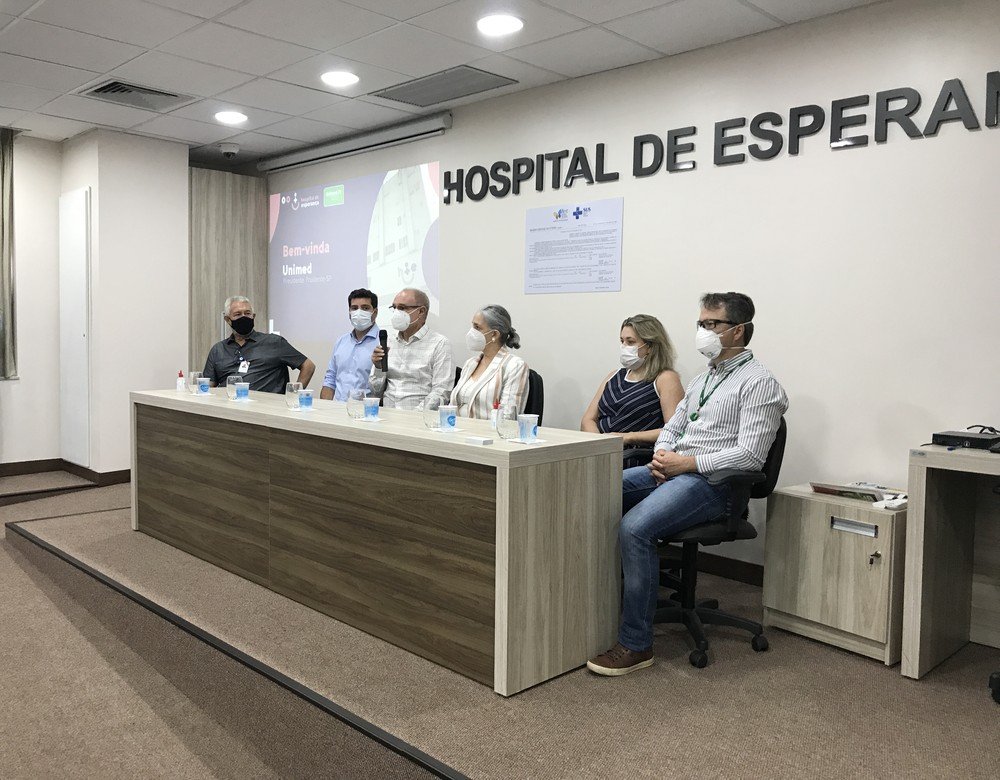Com estrutura ociosa por falta de recursos públicos, Hospital de Esperança passa a atender pacientes com convênio particular Com estrutura ociosa por falta de recursos públicos, Hospital de Esperança passa a atender pacientes com convênio particular