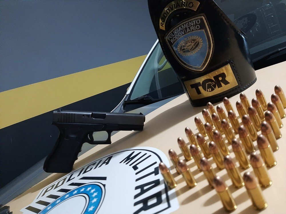 Pistola 9mm, carregadores e munições são apreendidos durante fiscalização da Polícia Rodoviária em Venceslau Pistola 9mm, carregadores e munições são apreendidos durante fiscalização da Polícia Rodoviária em Venceslau