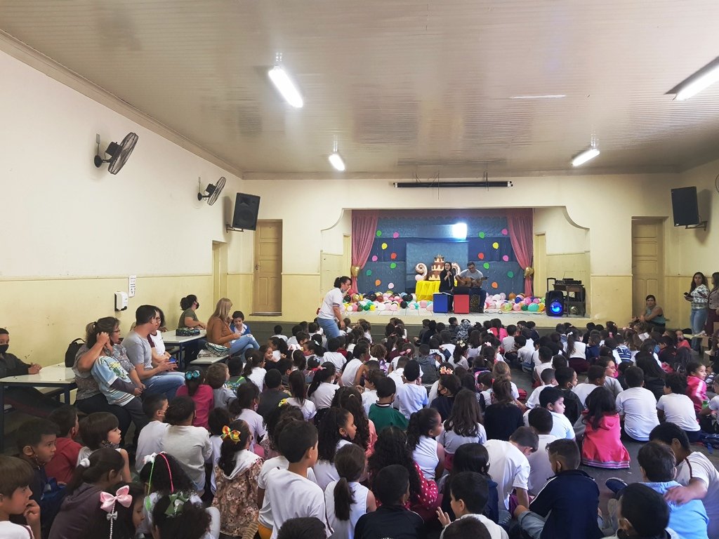 Escola “Álvaro Coelho” comemora 90 anos de fundação Escola “Álvaro Coelho” comemora 90 anos de fundação