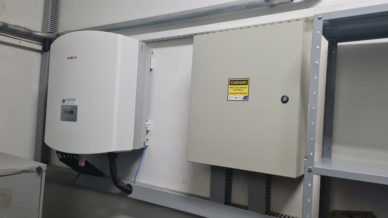 Sistema de placas fotovoltaicas instalado na Prefeitura de Presidente Venceslau entra em funcionamento Sistema de placas fotovoltaicas instalado na Prefeitura de Presidente Venceslau entra em funcionamento