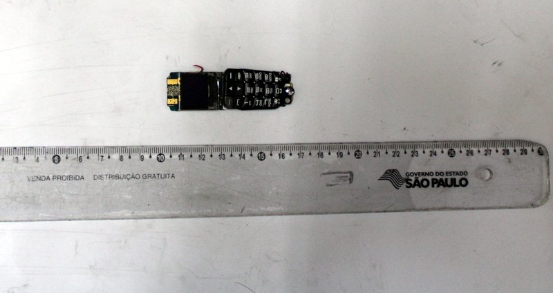Agentes barram entrada de 250 comprimidos de 'Viagra' e cocaína em pacote de suco