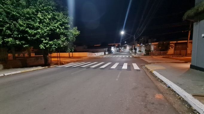 Sinalizações horizontais de avenidas centrais de Presidente Venceslau são revitalizadas por meio de convênio com o Detran-SP Sinalizações horizontais de avenidas centrais de Presidente Venceslau são revitalizadas por meio de convênio com o Detran-SP