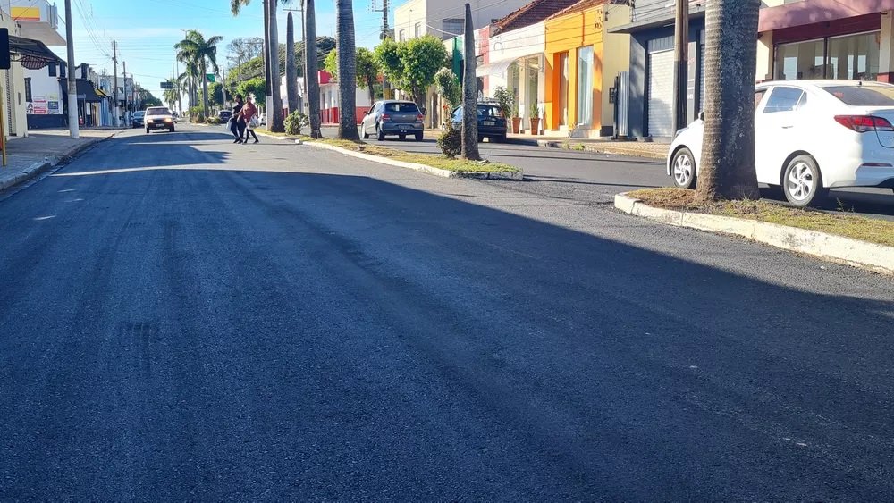 Após recapeamento, trechos de vias públicas são liberados para o tráfego de veículos em Presidente Venceslau