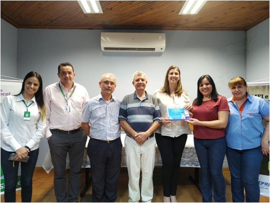 Aciprev entrega prêmios da promoção do Dia dos Pais Aciprev entrega prêmios da promoção do Dia dos Pais