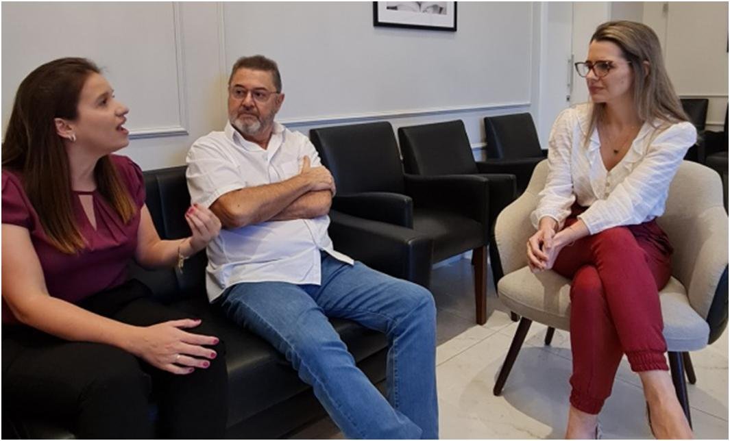 Prefeitura lança projeto para zerar fila de espera para oftalmologia em Presidente Venceslau Prefeitura lança projeto para zerar fila de espera para oftalmologia em Presidente Venceslau