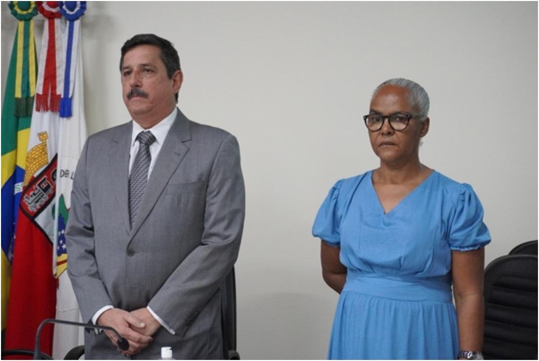 Desembargador e professora recebem títulos de cidadão venceslauense e cidadã benemérita