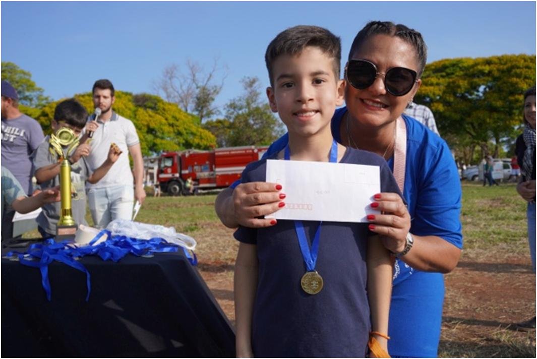 Festival de Pipas em Presidente Venceslau reúne famílias no Residencial da Faive