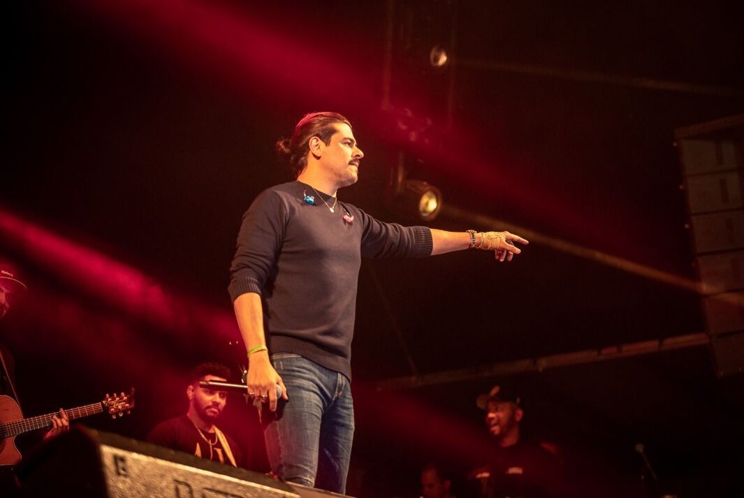 Zé Neto e Cristiano trazem grande público, como primeira atração da Faive Rodeio Show