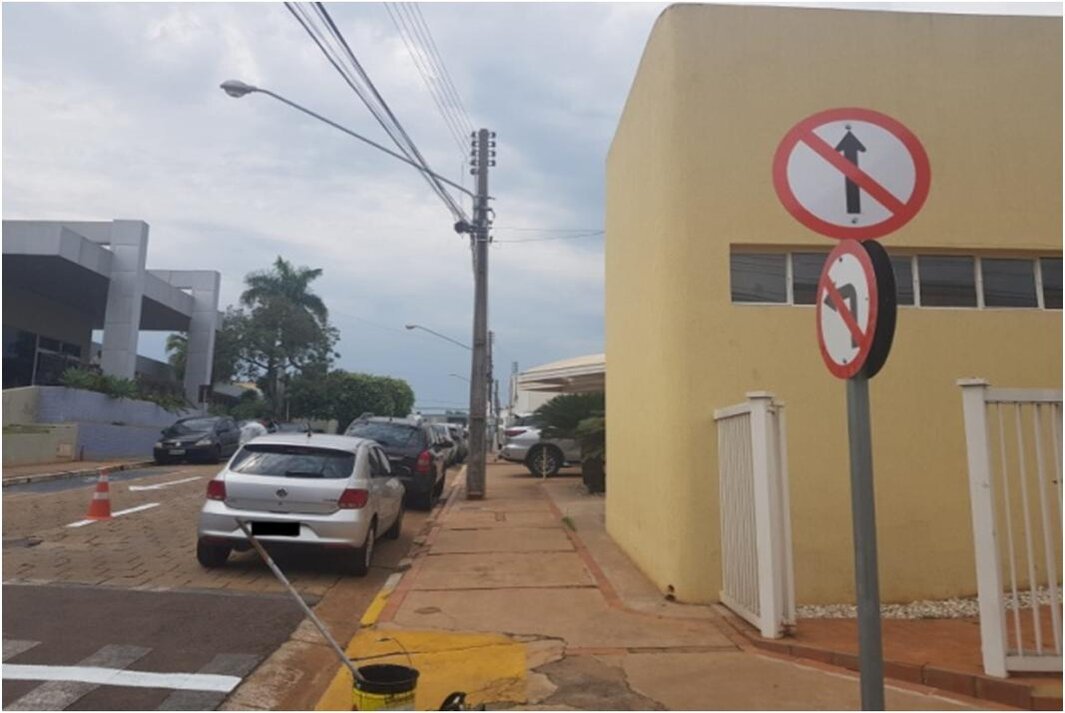 Rua da Santa Casa de Presidente Venceslau passa a ter sentido único Rua da Santa Casa de Presidente Venceslau passa a ter sentido único