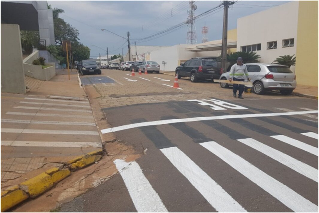 Rua da Santa Casa de Presidente Venceslau passa a ter sentido único Rua da Santa Casa de Presidente Venceslau passa a ter sentido único