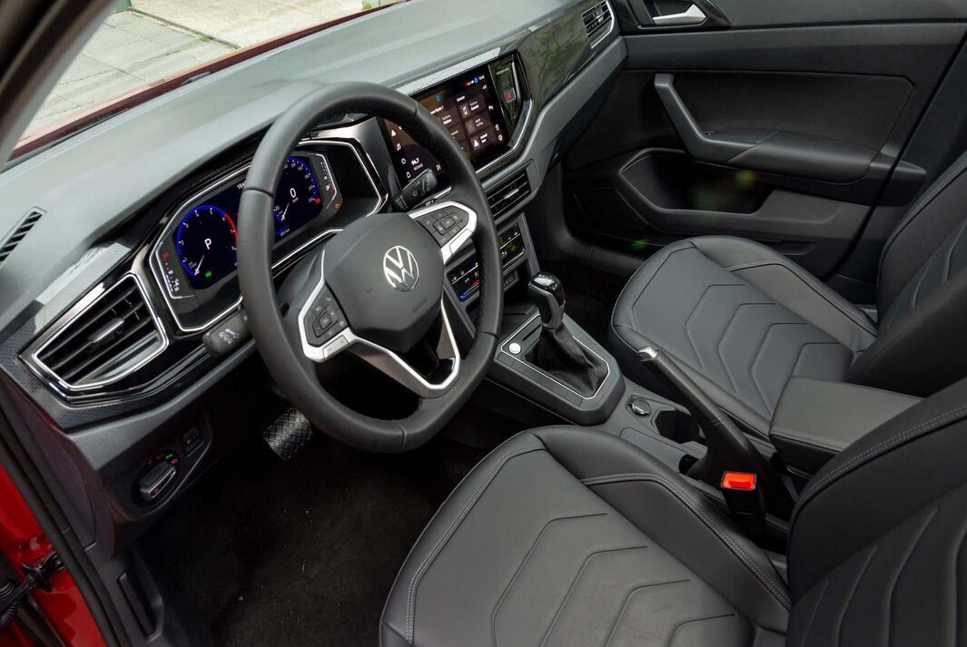 Liane Volkswagen de Presidente Venceslau, apresenta novo Polo 2023 na Faive Rodeio Show