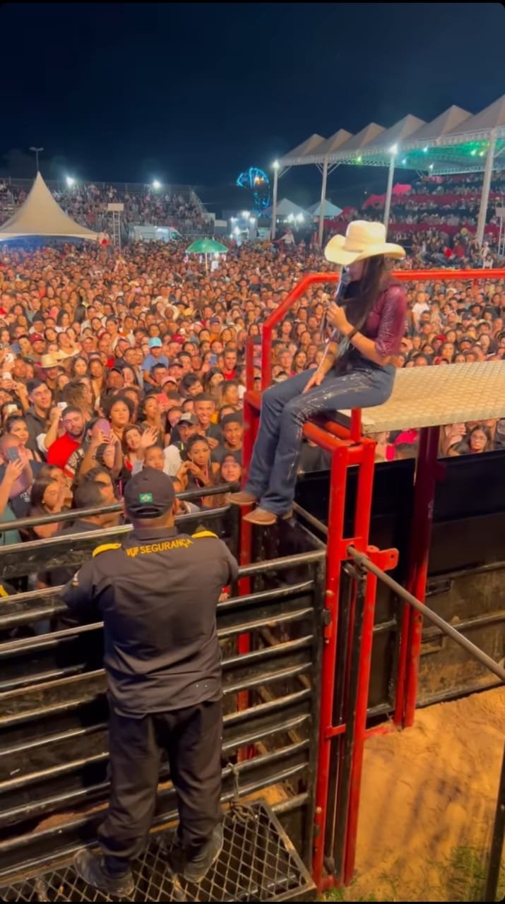 Ana Castela e Ícaro e Gilmar trazem grande público e esquentam à noite de sexta (21), do Faive Rodeio Show
