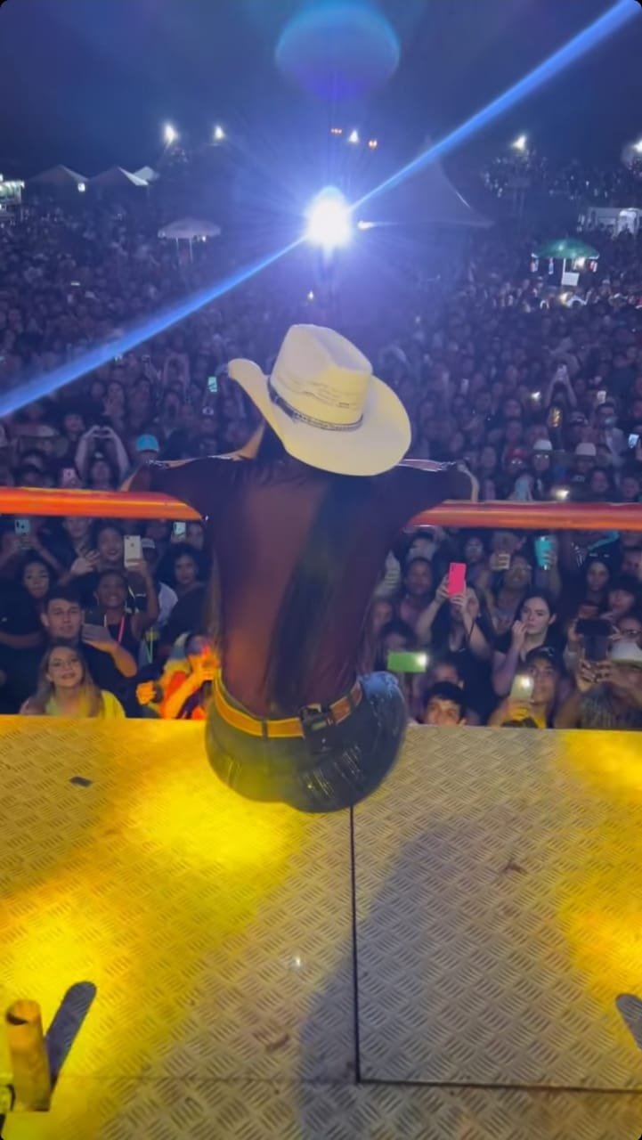 Ana Castela e Ícaro e Gilmar trazem grande público e esquentam à noite de sexta (21), do Faive Rodeio Show
