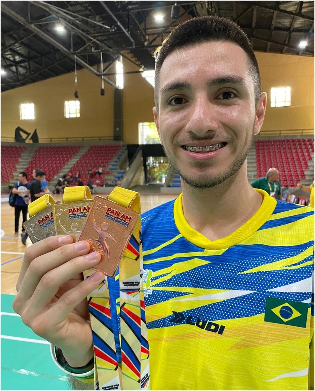 Atletas de Prudente conquistam 3 ouros, 1 prata e 1 bronze no Pan de Parabadminton 