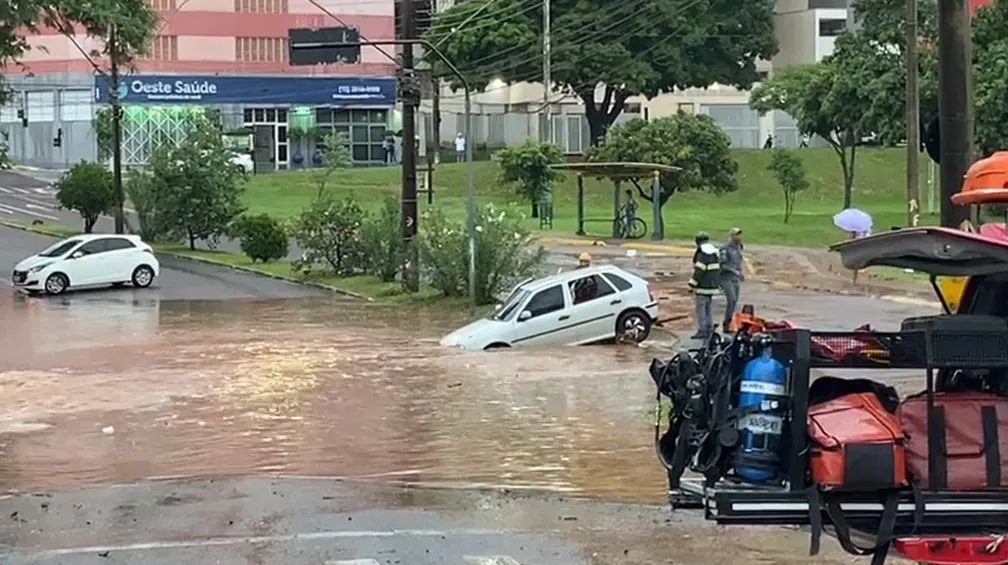 Defesa Civil registra 42 ocorrências de estragos provocados por temporal em Presidente Prudente