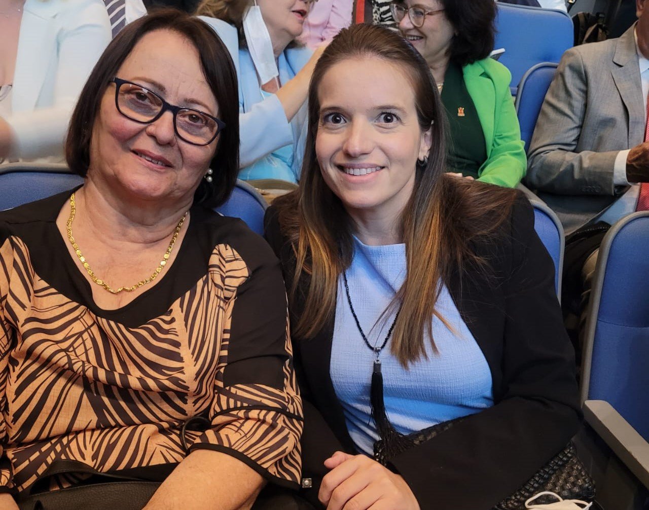 Prefeita Bárbara Vilches encontra com Governador Tarcísio de Freitas em evento de posse do Secretário de Saúde do Estado