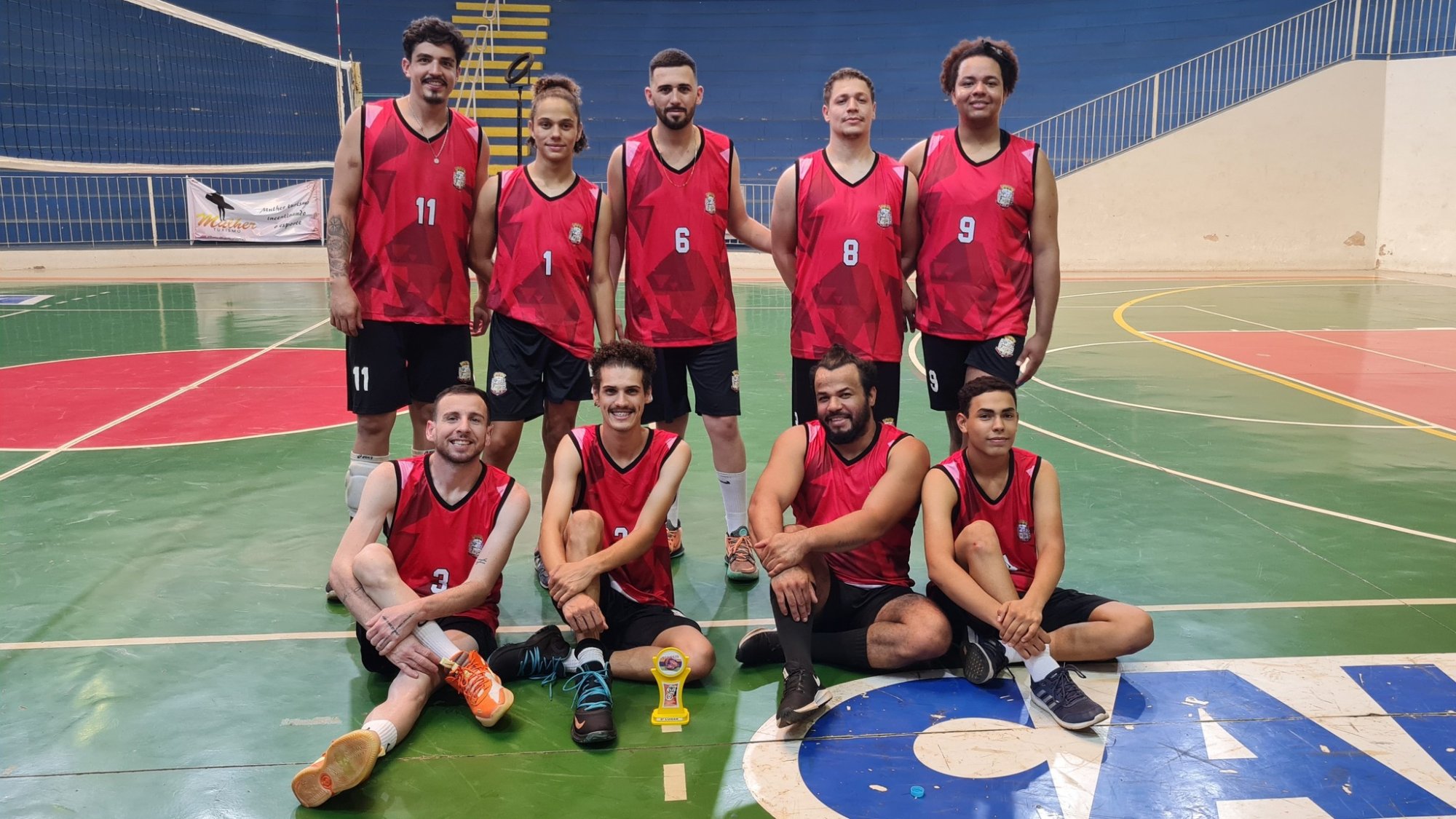 Quadrangular de Vôlei; Venceslau vence competição disputada neste final de semana, no ginásio de esportes!