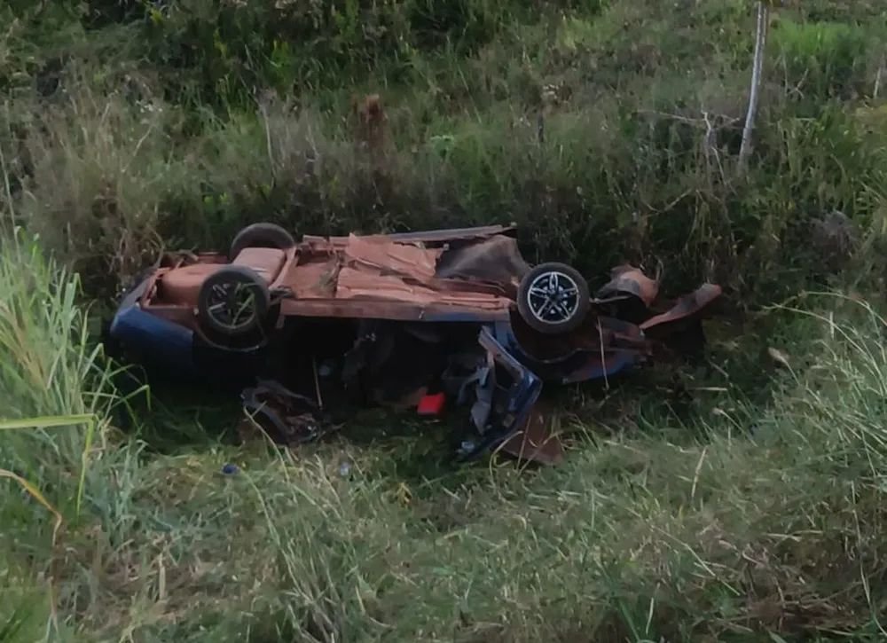 Euclides da Cunha Paulista; Dois homens morrem, após colisão entre carro e carreta, na Rodovia Arlindo Béttio! Euclides da Cunha Paulista; Dois homens morrem, após colisão entre carro e carreta, na Rodovia Arlindo Béttio!