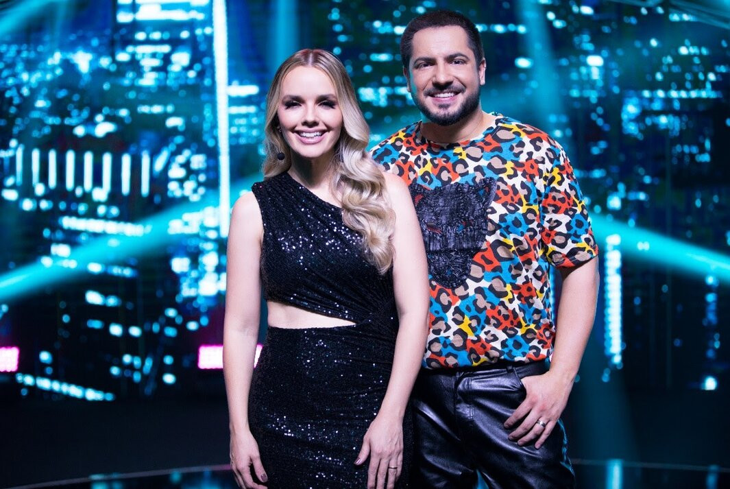 'Venceslau é Shows'; Com a sensação Mari Fernandez, Thaeme e Thiago, Kleo Dibah e a novidade com o grupo Open Farra, evento começa hoje no centro  histórico em Venceslau; A partir das 10h30 e aberto ao público!