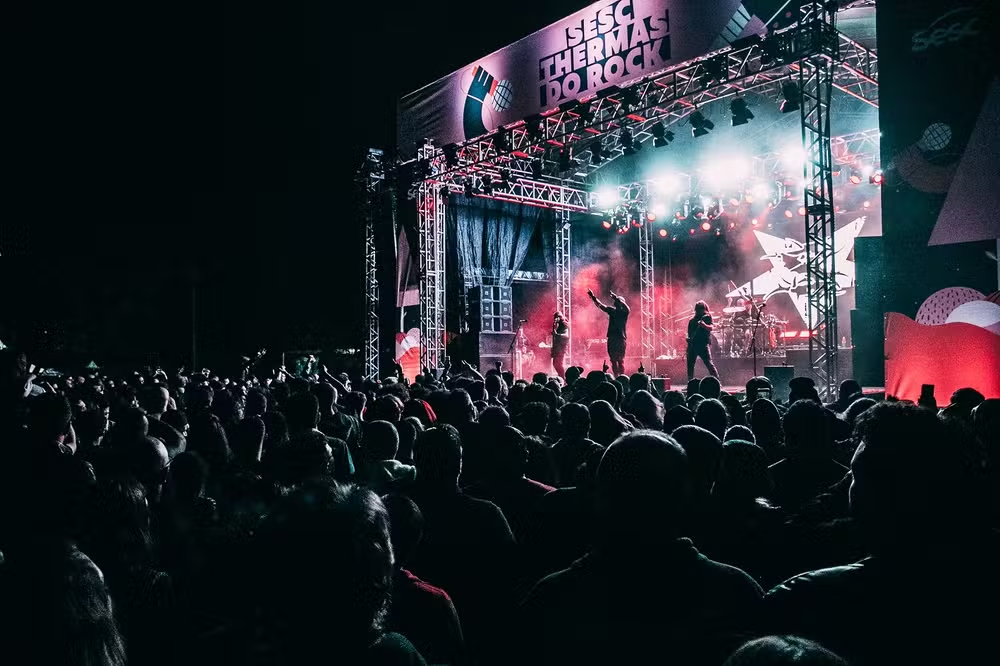 'Quintou do Rock'; A nostalgia de Fernanda Abreu e o Pop Rock imponente de Di Ferrero abrem o festival Sesc Thermas do Rock, na noite de hoje em Prudente; A partir das 20h30 com entrada! 'Quintou do Rock'; A nostalgia de Fernanda Abreu e o Pop Rock imponente de Di Ferrero abrem o festival Sesc Thermas do Rock, na noite de hoje em Prudente; A partir das 20h30 com entrada!