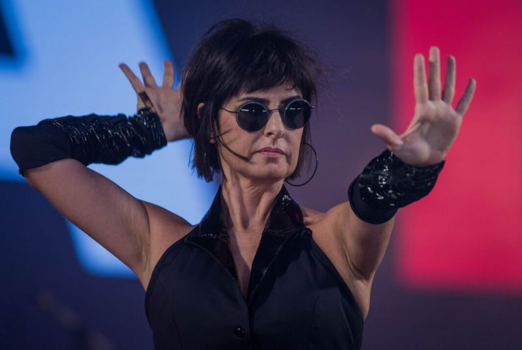 'Quintou do Rock'; A nostalgia de Fernanda Abreu e o Pop Rock imponente de Di Ferrero abrem o festival Sesc Thermas do Rock, na noite de hoje em Prudente; A partir das 20h30 com entrada! 'Quintou do Rock'; A nostalgia de Fernanda Abreu e o Pop Rock imponente de Di Ferrero abrem o festival Sesc Thermas do Rock, na noite de hoje em Prudente; A partir das 20h30 com entrada!