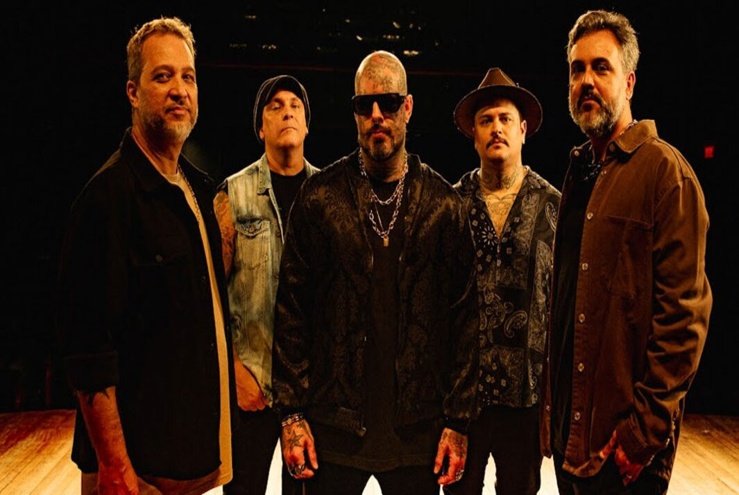 'Sextou do Rock'; Com seu Punk Rock dançante, a banda The Mönic abre a segunda noite de festival Sesc Thermas do Rock, em seguida a banda Detonautas bota a guitarra pra jogo em Prudente; A partir das 20h30 com entrada! 'Sextou do Rock'; Com seu Punk Rock dançante, a banda The Mönic abre a segunda noite de festival Sesc Thermas do Rock, em seguida a banda Detonautas bota a guitarra pra jogo em Prudente; A partir das 20h30 com entrada!