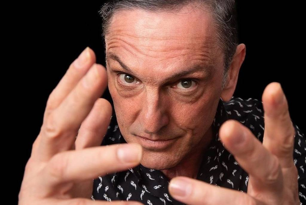 'Thermas do Rock'; No domingou de despedida do festival em Prudente, quem sobe ao palco é o ex Titãs 