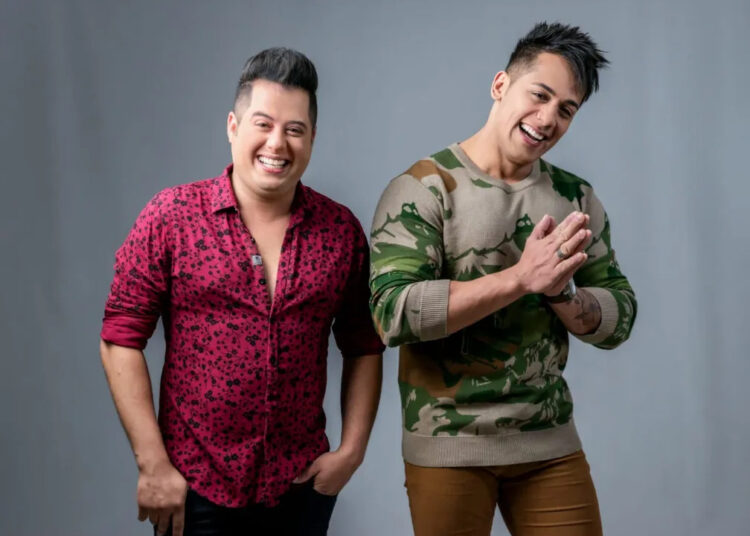 '34ª Febisa'; Nesta sexta-feira quem sobe ao palco é a dupla sertaneja Hugo e Thiago, na segunda noite de evento; A partir das 22h e aberto ao público!