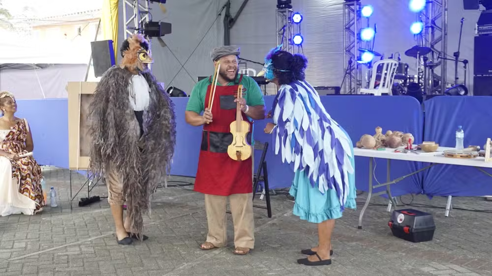 'Semeando Histórias - Na Oficina do Vovô Tonho '; Inspirado em cordéis e músicas autorais, grupo teatral 'Semeando Histórias - Na Oficina do Vovô Tonho '; Inspirado em cordéis e músicas autorais, grupo teatral