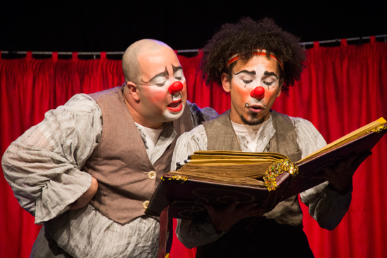 'ShakesPirando'; Palhaços narram vida e obra de Shakespeare em espetáculo infantil que acontece neste momento, no Sesc Thermas Prudente; Entrada gratuita!