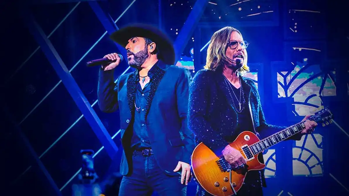 A noite de feriado é com o romantismo de Edson & Hudson, embalando o segundo dia de evento; Entrada gratuita!