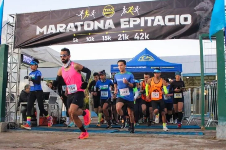 '3ª Maratona'; Evento em Epitácio contou com a participação, de 250 atletas de 37 cidades da região; Próxima edição será em julho de 2024!