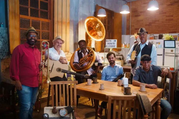 'Django e Noel'; Com elementos do jazz, blues e música brasileira, banda Hot Club de Piracicaba homenageia grandes artistas em show hoje, no Sesc Thermas Prudente; À partir das 16h, com entrada gratuita!