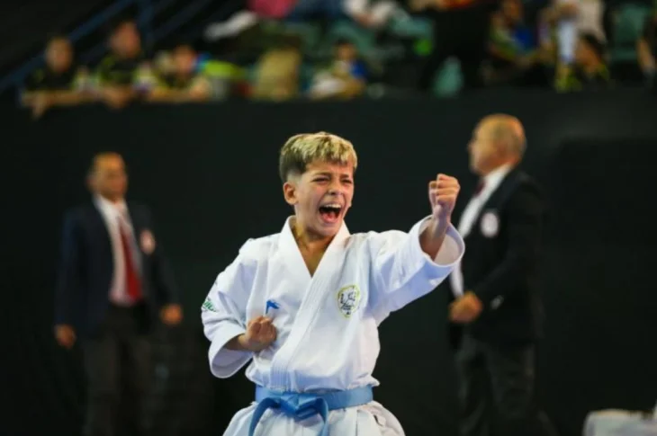 'Futuro do Esporte'; Jovem talento de Pirapozinho busca vaga na seleção brasileira de Karatê, em seletiva a ser disputada nesta quarta e quinta-feira, no Rio de Janeiro!
