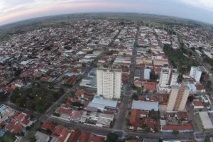 Abertura de empresas volta a cair em Presidente Venceslau após reação em junho