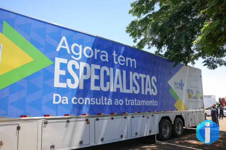 Agora Tem Especialistas lança em Manguinhos carreta de saúde da mulher