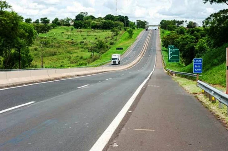 Alças de acesso da SP-270 a Presidente Venceslau sofrem interdições para obras
