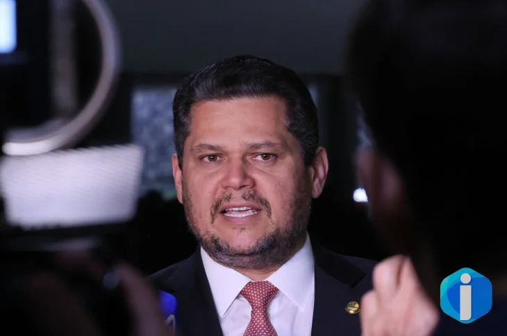 Alcolumbre marca votação da PEC da segurança pública para terça-feira