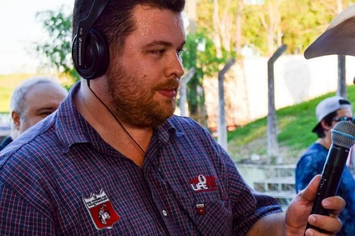 Após 40 dias de luta contra covid, morre locutor Willian Tofoli