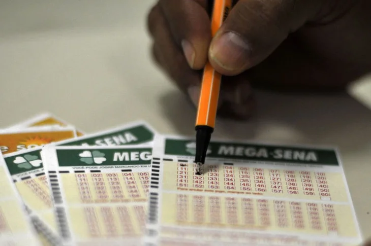 Aposta simples leva prêmio de R$ 60 milhões na Mega-Sena