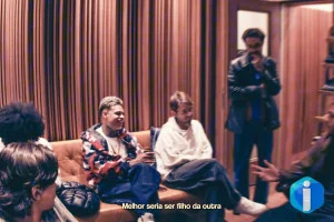 Artistas de diferentes gerações interpretam clássicos de Chico Buarque