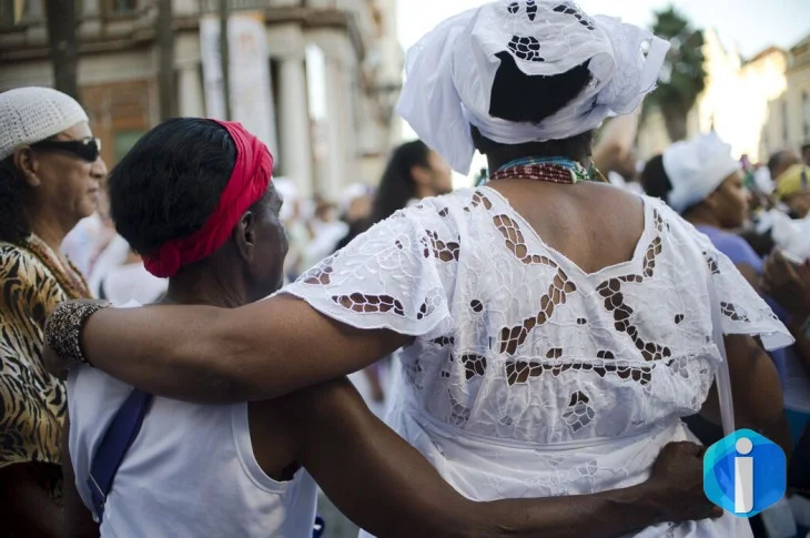 Ataques a símbolos religiosos reacendem debate sobre intolerância