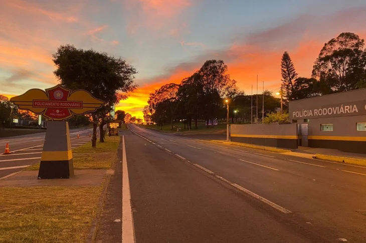 Autuações por embriaguez ao volante e uso de celular têm aumento durante Operação Natal 2021