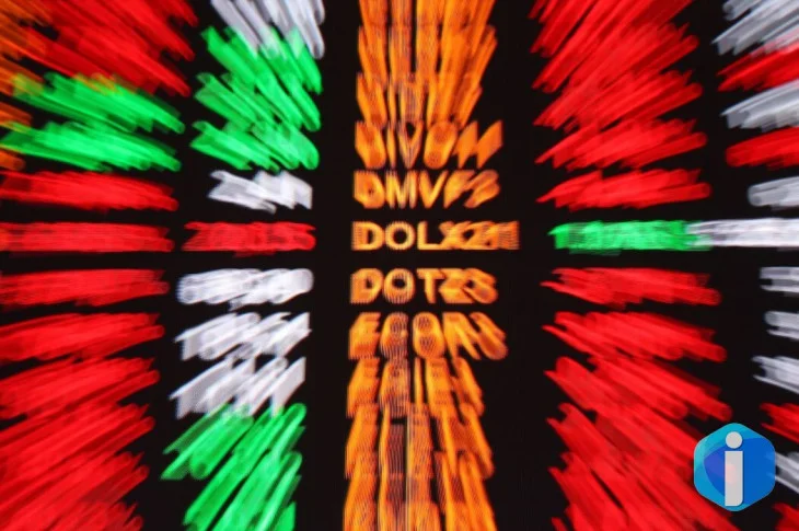Bolsa sobe 1,16%, e dólar cai para R$ 5, apesar de medida dos EUA
